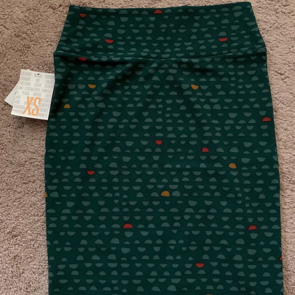 LuLaRoe Cassie Skirt